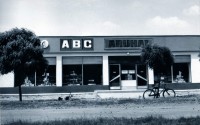 ABC-áruház a Petritelepen